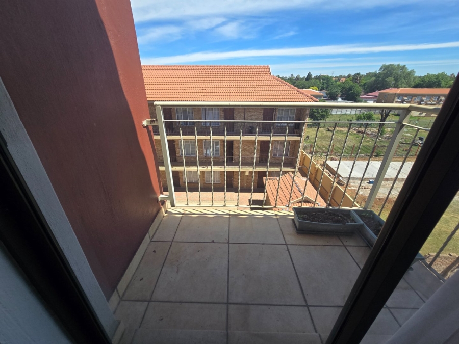 1 Bedroom Property for Sale in Bult South North West